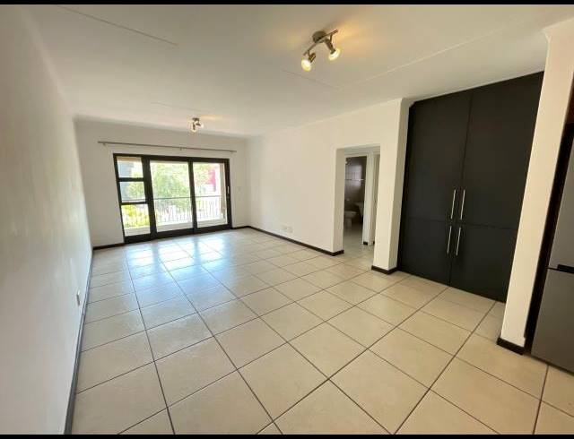 2 BEDROOM APARTMENT FOR SALE IN GREENSTONE HILL